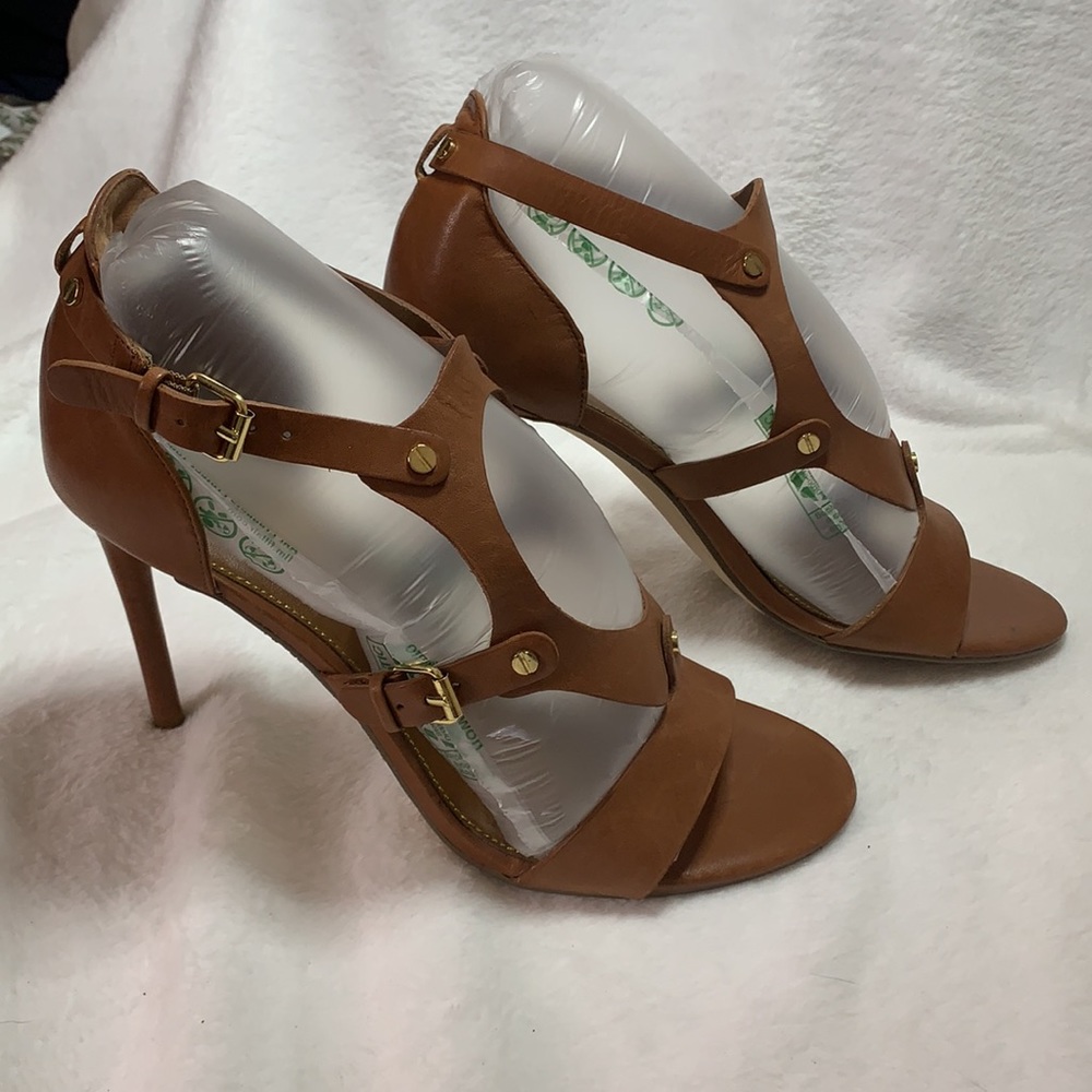 Cute Strappy Ivanka Trump Heels